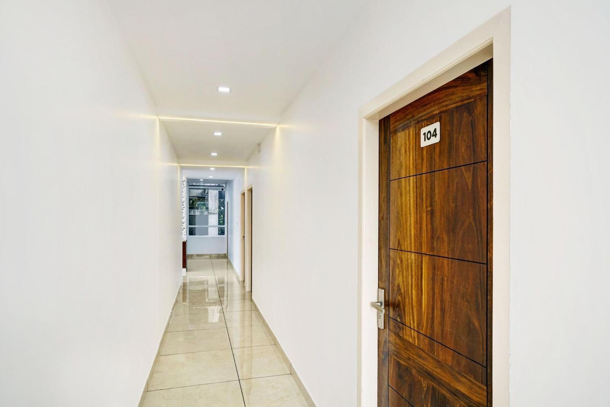 Hotel O Grand Parassini Pāppinisseri Extérieur photo